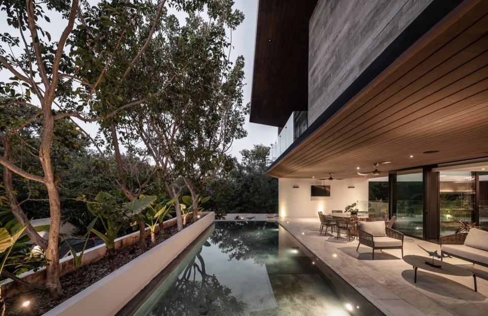 casa mulix by arkham project