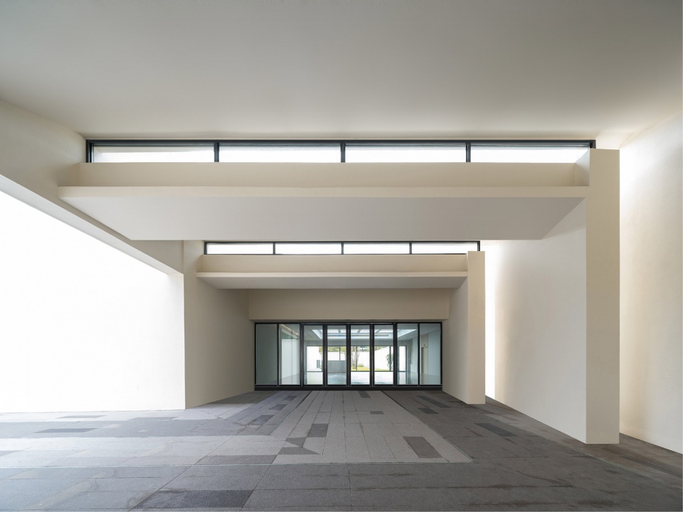 dongguan huangjiang science and technology park urban exhibition hall by tianhua