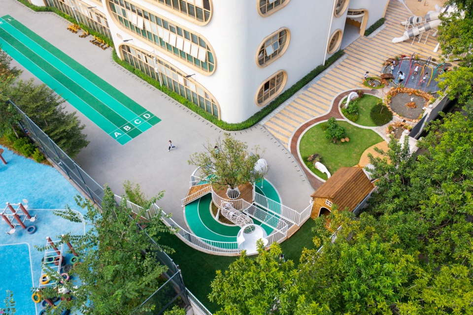 haihua kindergaten by keep dream interior design