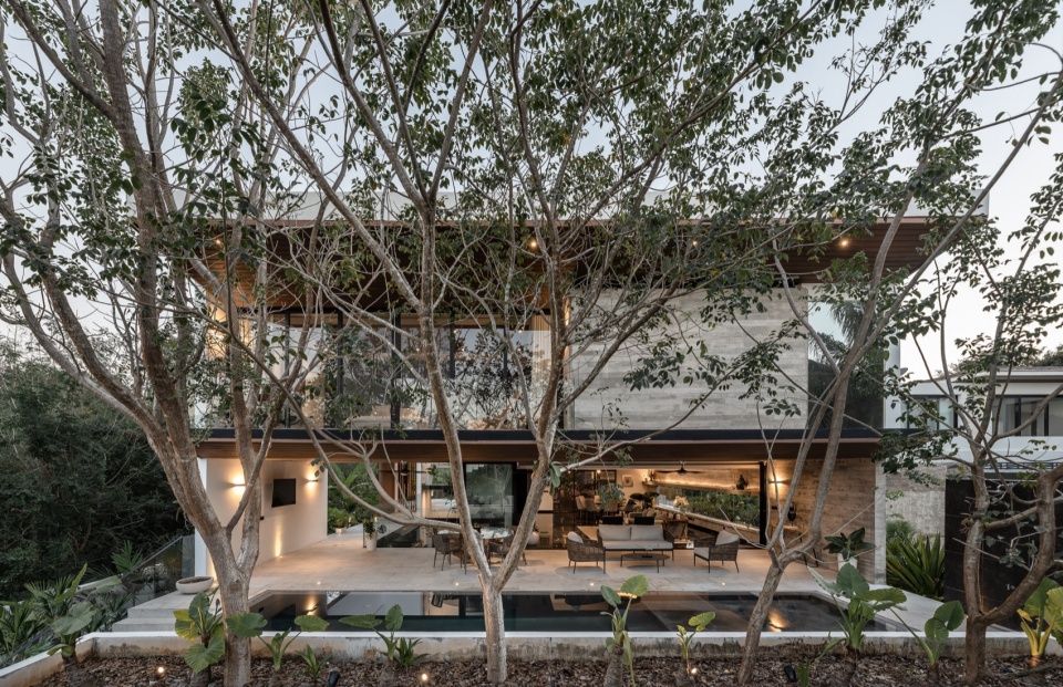 casa mulix by arkham project