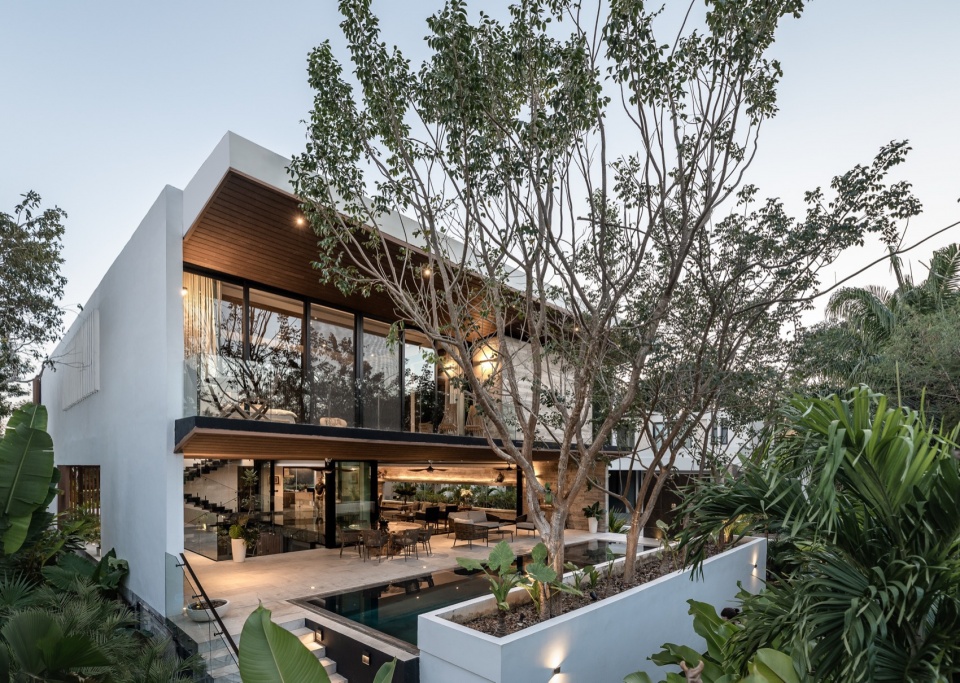casa mulix by arkham project