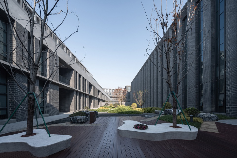 southern subject innovation research center by tjad