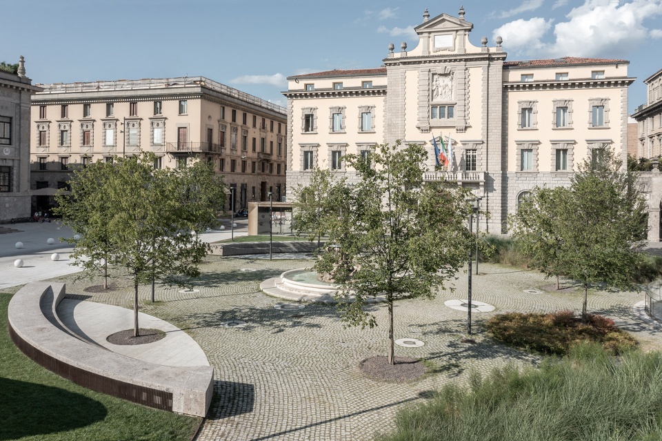 CENTRO PIACENTINIANO BERGAMO by CN10ARCHITETTI