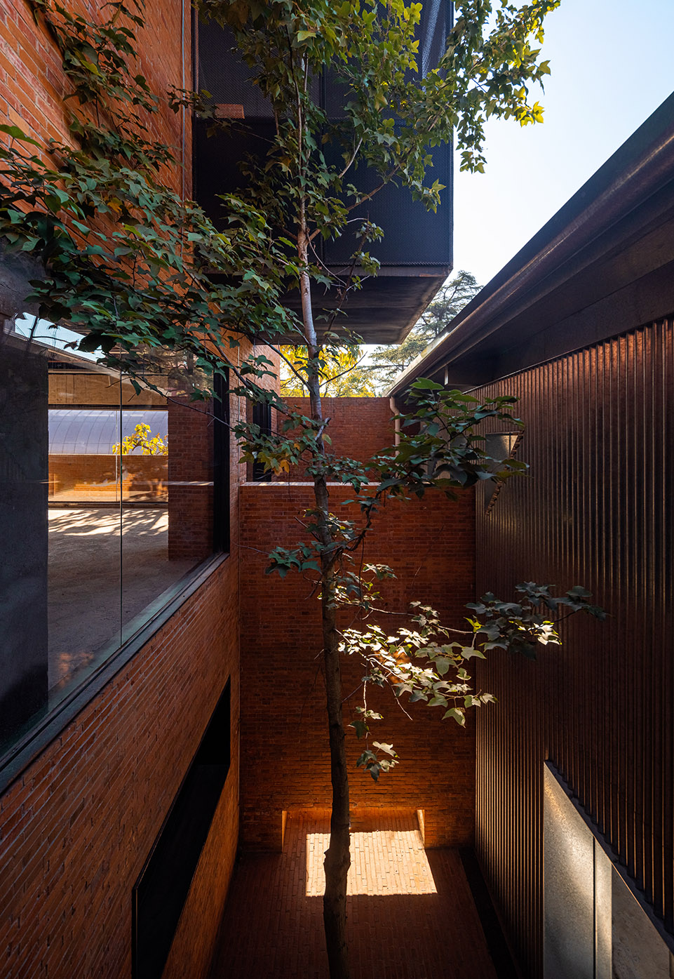 power workshop by benzhe architecture design