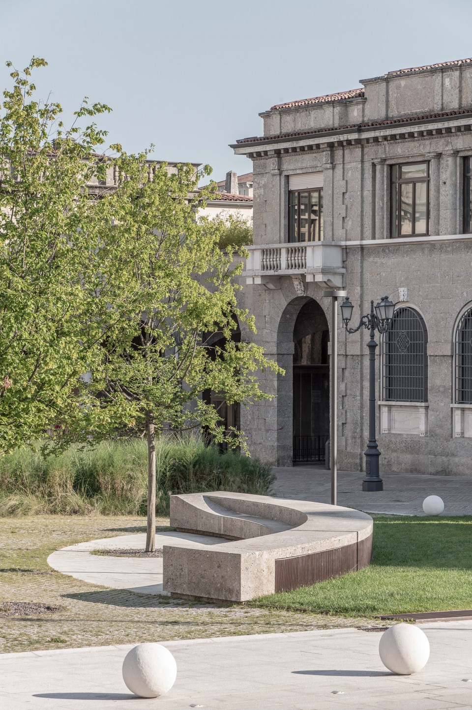 CENTRO PIACENTINIANO BERGAMO by CN10ARCHITETTI