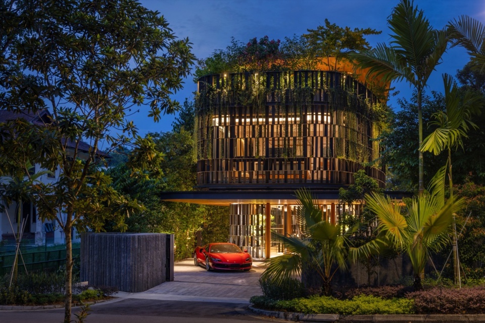 Touching Eden House by Wallflower Architecture Design
