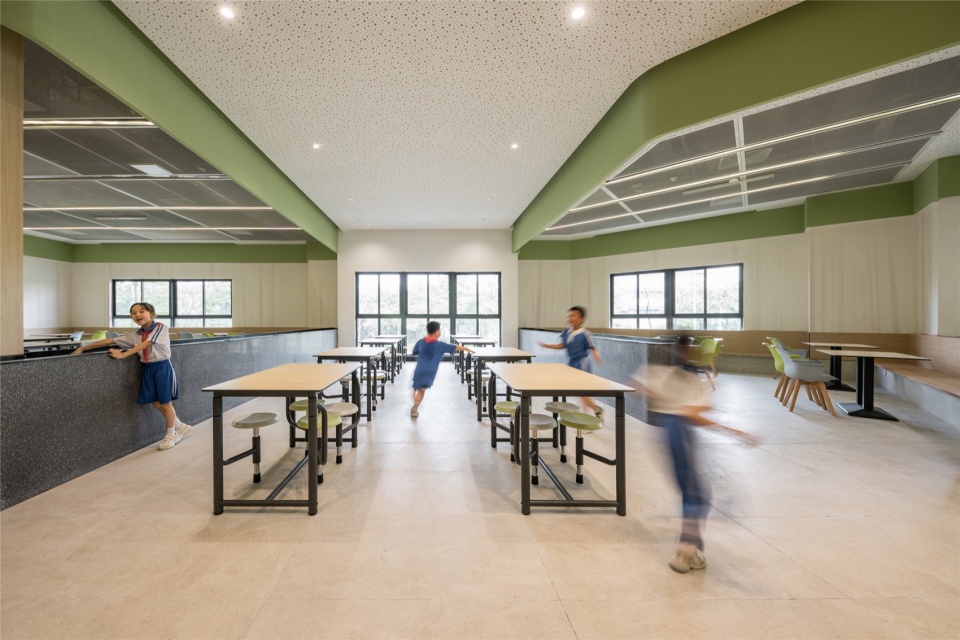 julong primary school by cmad architects