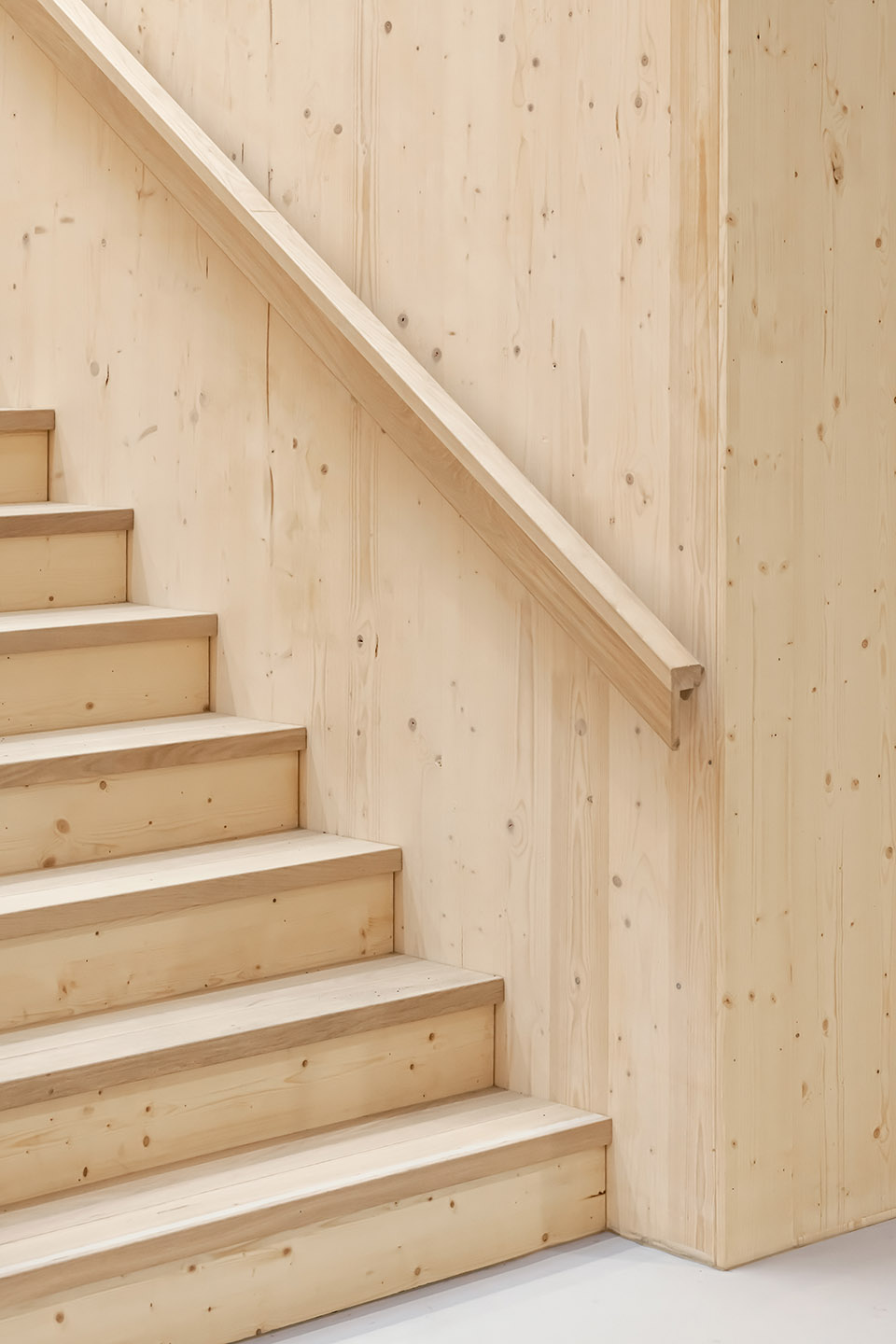 marga klompe building by powerhouse company