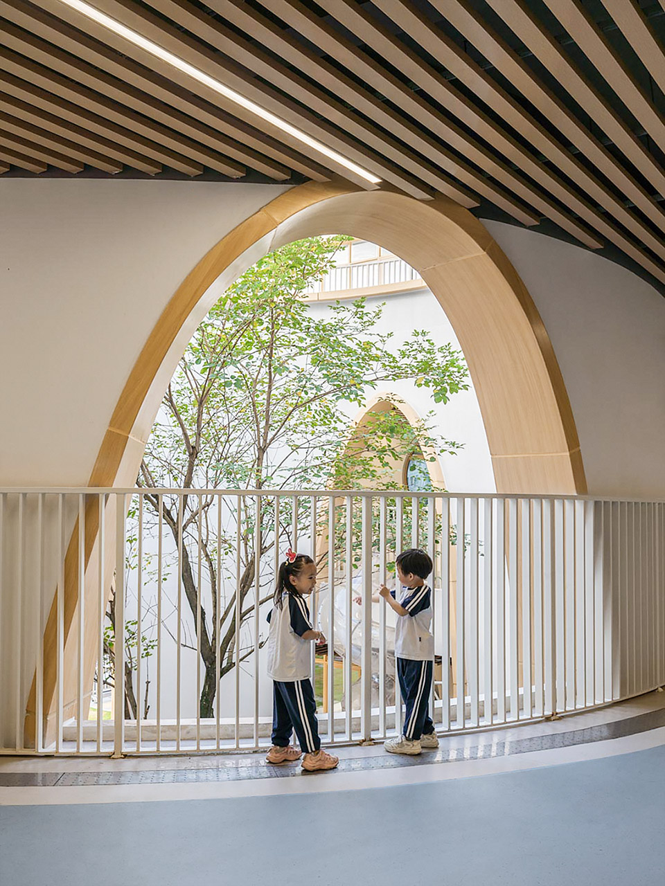 haihua kindergaten by keep dream interior design
