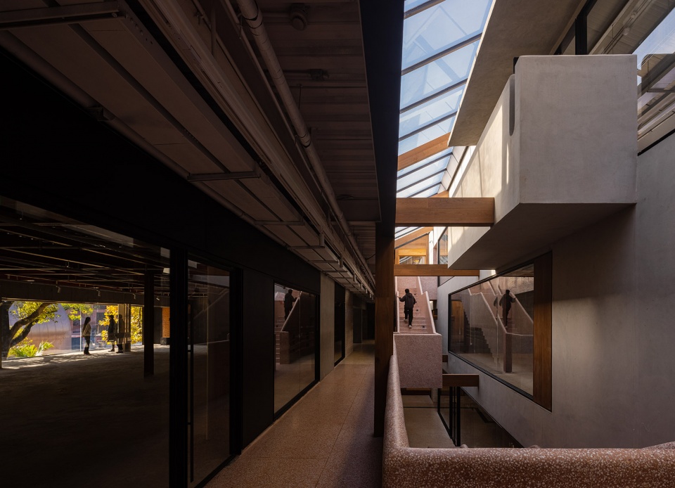 power workshop by benzhe architecture design