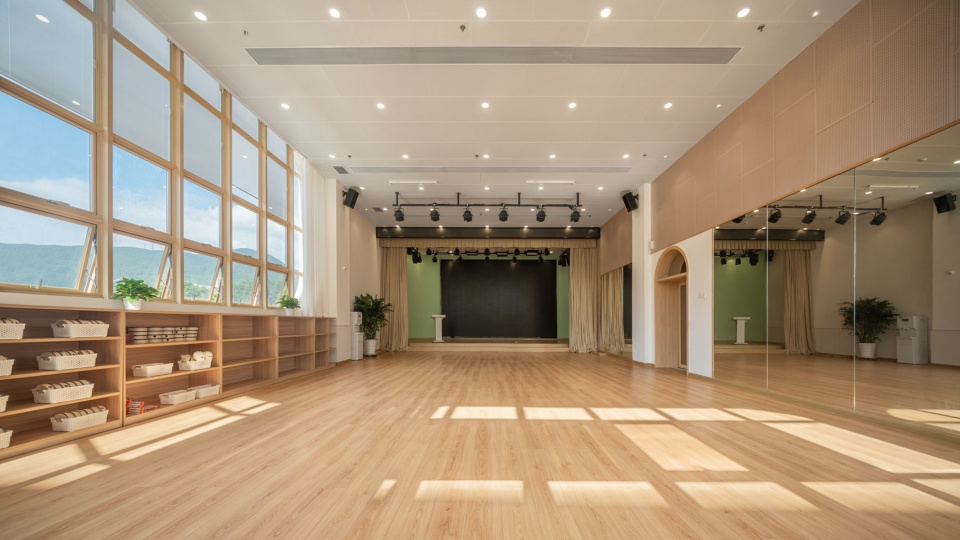haihua kindergaten by keep dream interior design