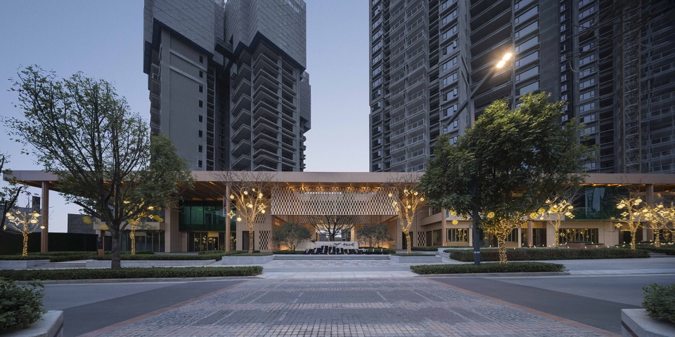 guangzhou huangpu new town center by clou architects
