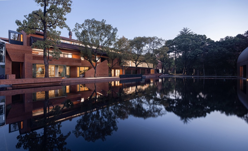 power workshop by benzhe architecture design