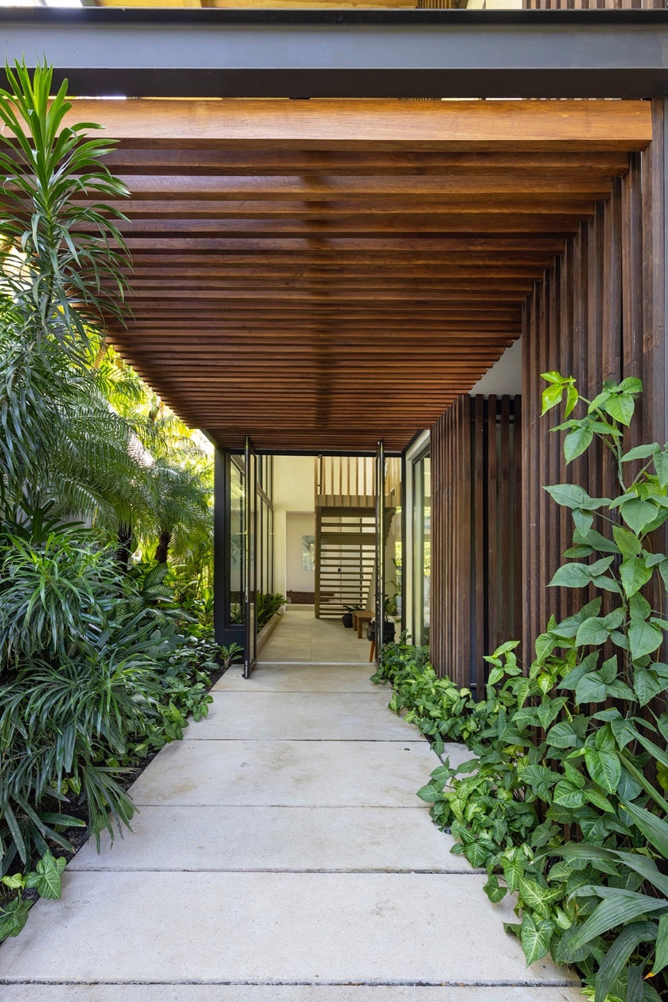 Makai Villas by Studio Saxe