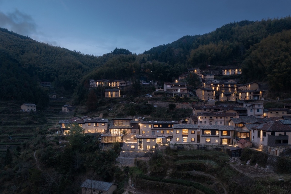 Songyang Stray Birds Art Hotel Meng Fanhao line studio