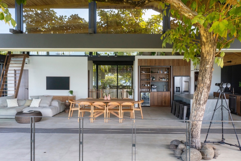 Makai Villas by Studio Saxe