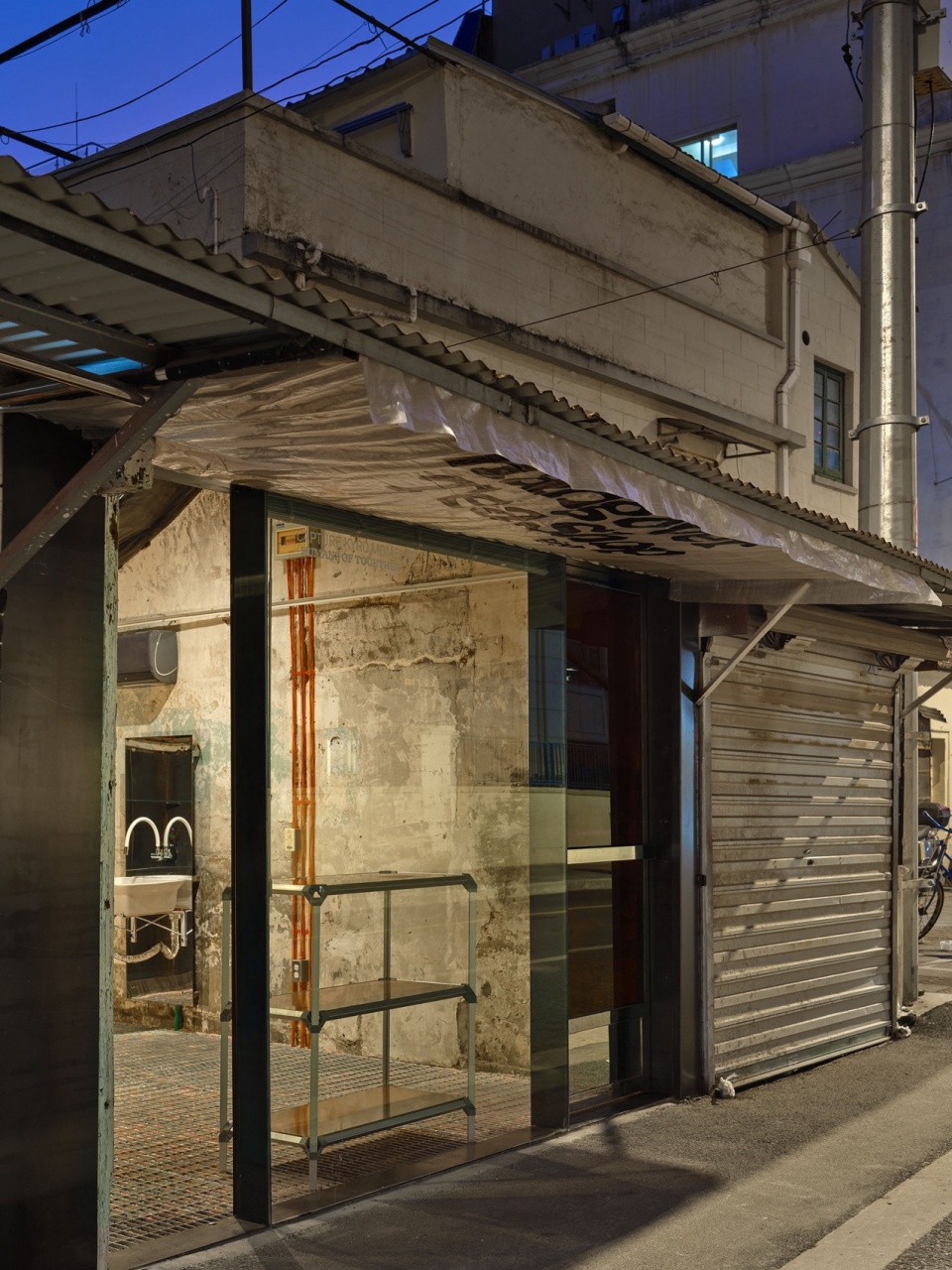 室外夜间©张宏 hangover teashop by case pavilion