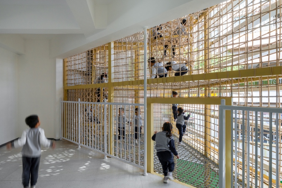 游戏区 ©张超 Childrens Home Haibei Kindergarten Renovation DJX Design