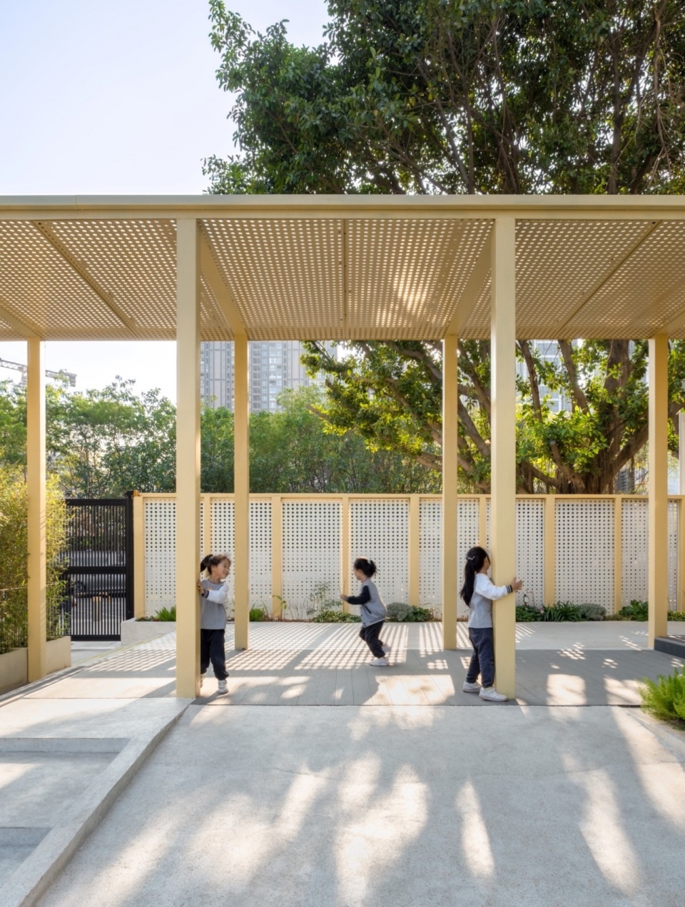 庭院 ©张超 Childrens Home Haibei Kindergarten Renovation DJX Design