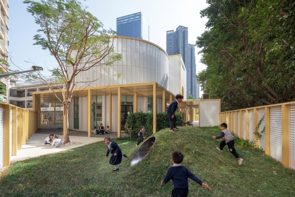 草丘 ©张超 Childrens Home Haibei Kindergarten Renovation DJX Design