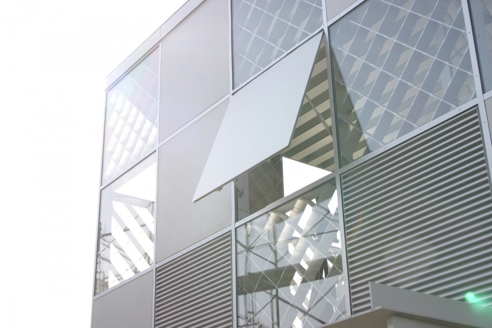 Ecoms House 2