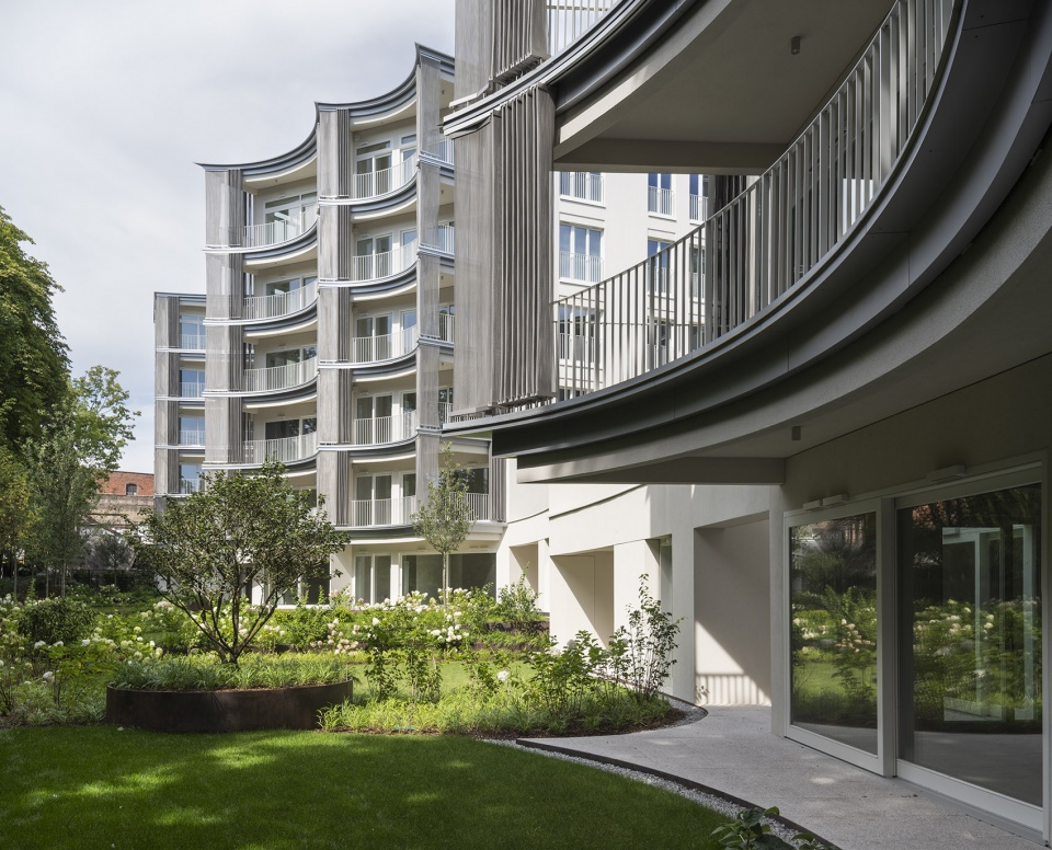 perfumiarnia estate by jems