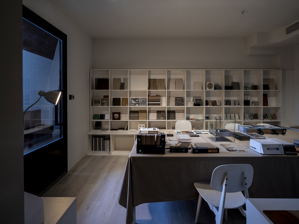 renovation of zoo architecture and design office by zoo architecture and design office