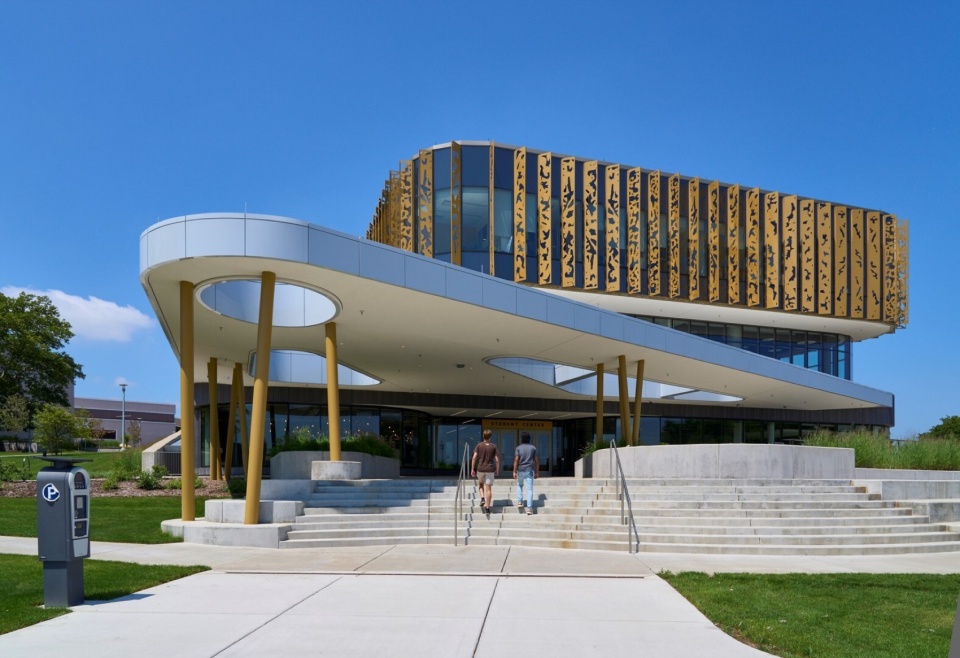 western michigan university student center by cannondesign