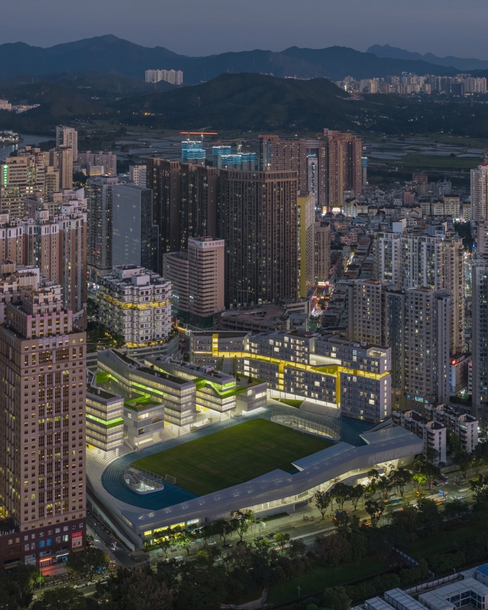 Futian High School Campus China by reMIXstudio