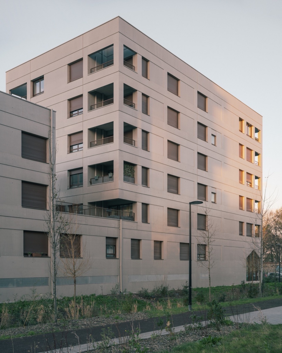 The Aviator by ALTA architectes urbanistes