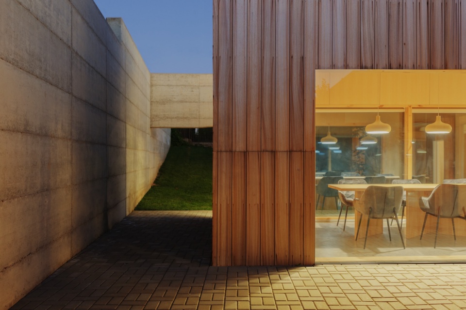 Villa Acer Calujac Architecture