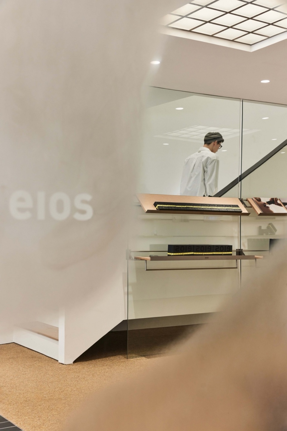 eios store hoii design