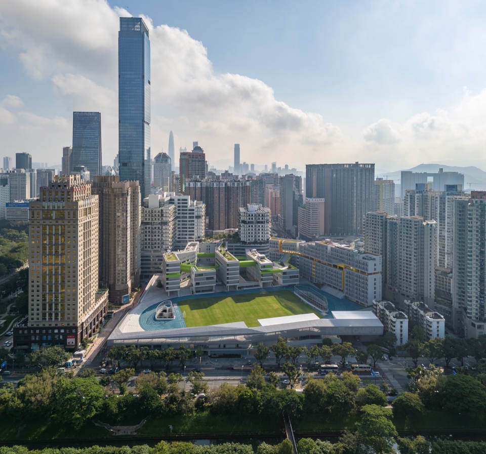 Futian High School Campus China by reMIXstudio