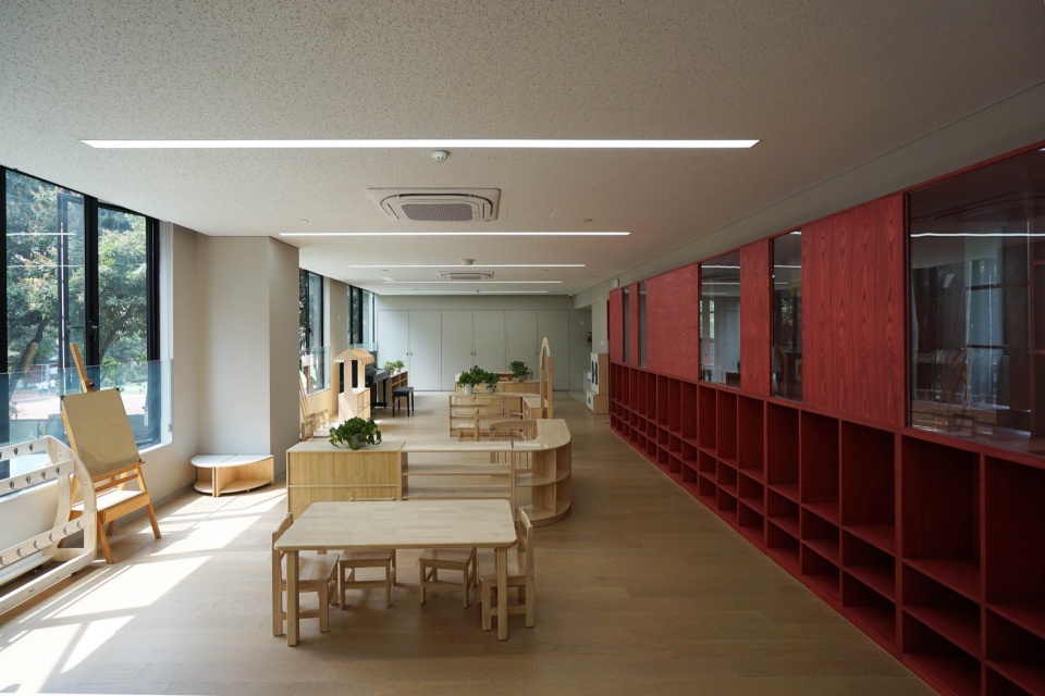 XMY Kindergarten HIBINOSEKKEI Youji no Shiro