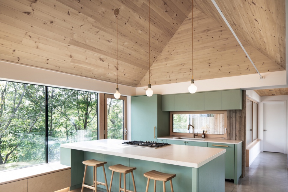 chalet papillon by robitaillecurtis