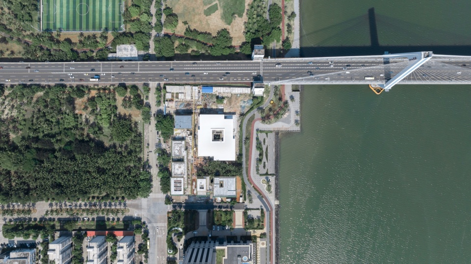The CAPE Commercial District China by DL atelier
