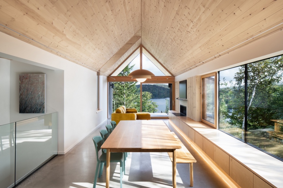 chalet papillon by robitaillecurtis