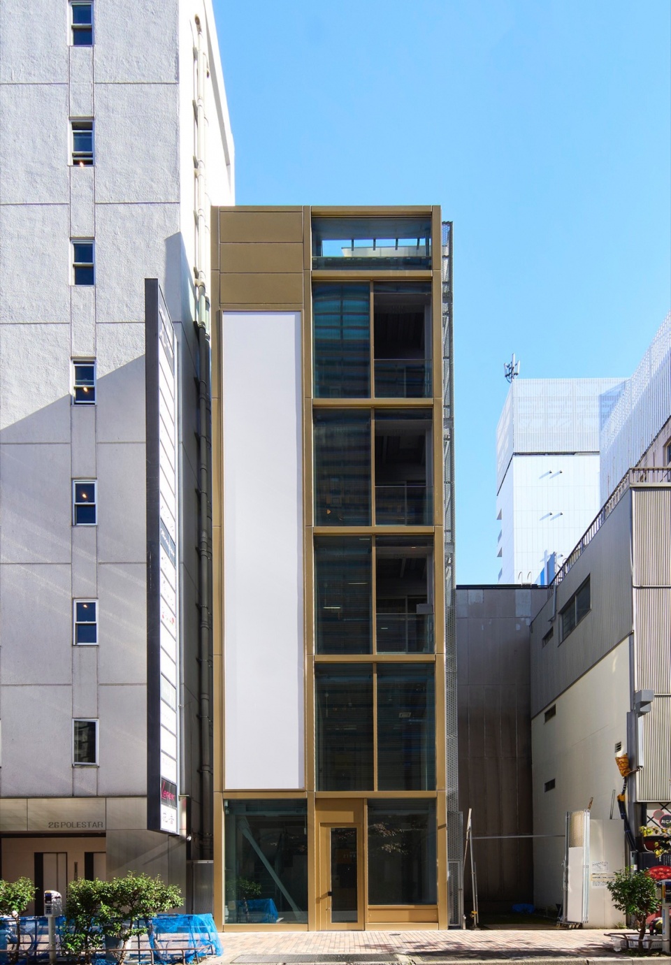 ginza extra small building by key operation inc architects e1714099790680