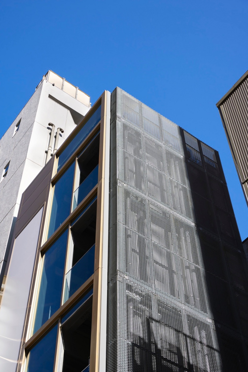 ginza extra small building by key operation inc architects e1714099799825