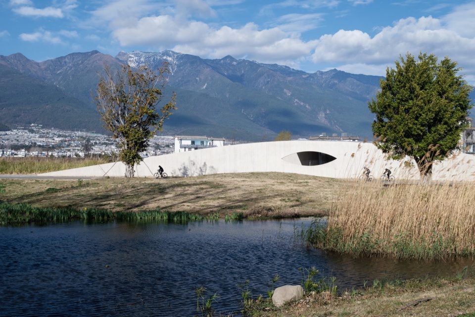 jiapeng village service station by zhaoyang architects