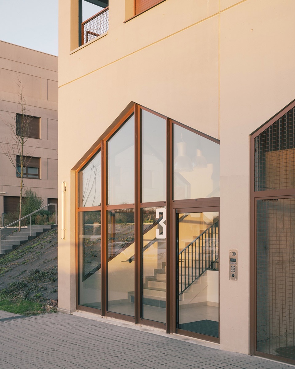 The Aviator by ALTA architectes urbanistes