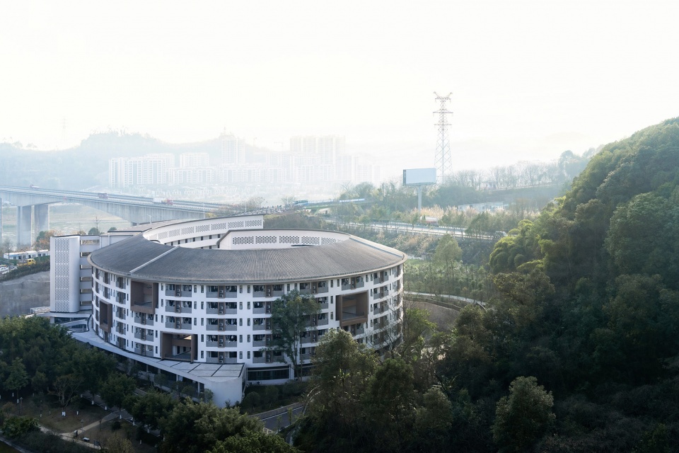 chongqing college of mobile communication hechuan campus by ig·architects