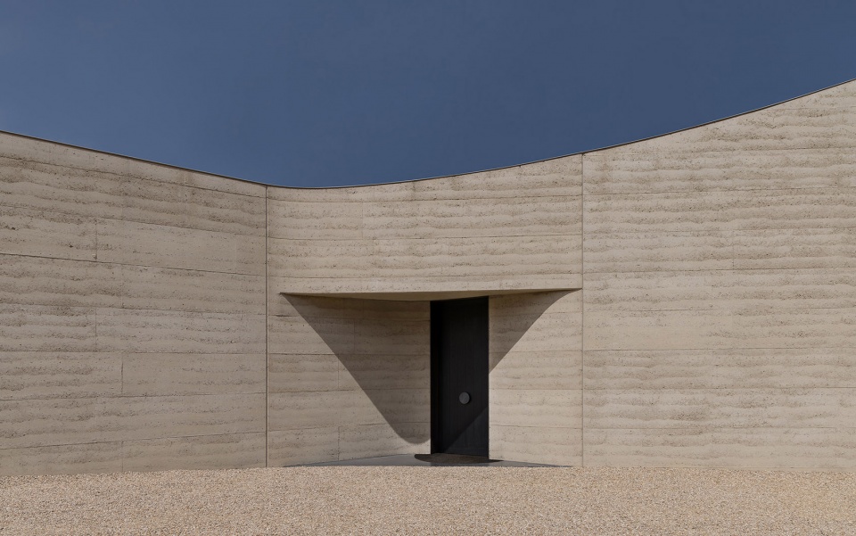 peninsula house by wood marsh