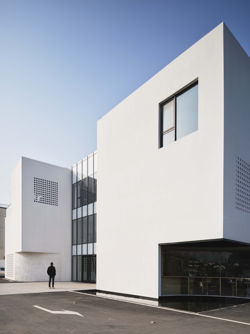 longyuan ceramic center by cas