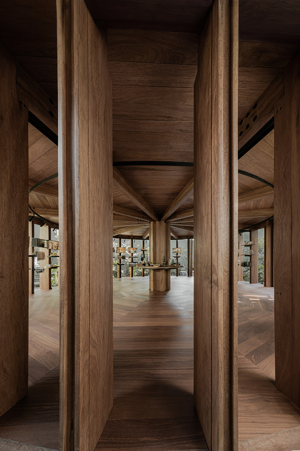 xinu marsella by esrawe studio cadena