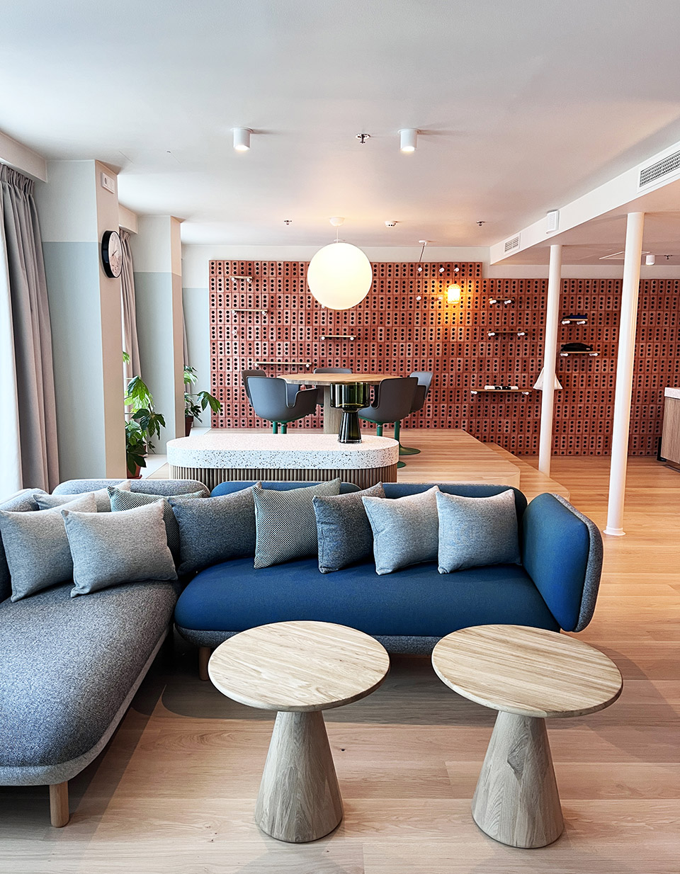 hobo hotel by studio aisslinger