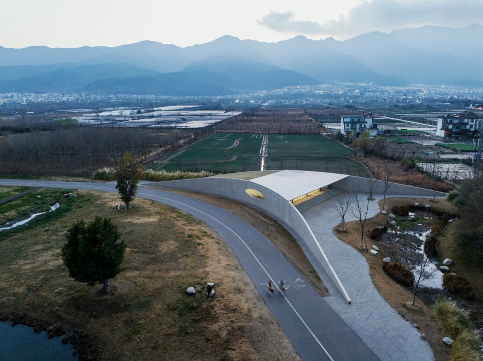 jiapeng village service station by zhaoyang architects