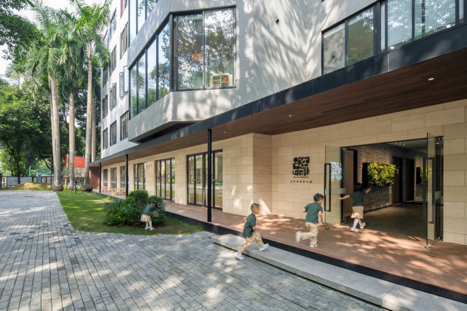 XMY Kindergarten HIBINOSEKKEI Youji no Shiro