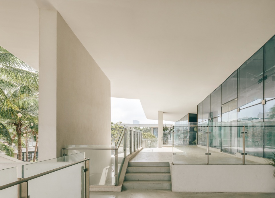 The CAPE Commercial District China by DL atelier