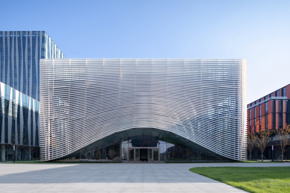 Shanghai Lingang High Live Fun Innovation Complex Phase III by FTA group GmBH